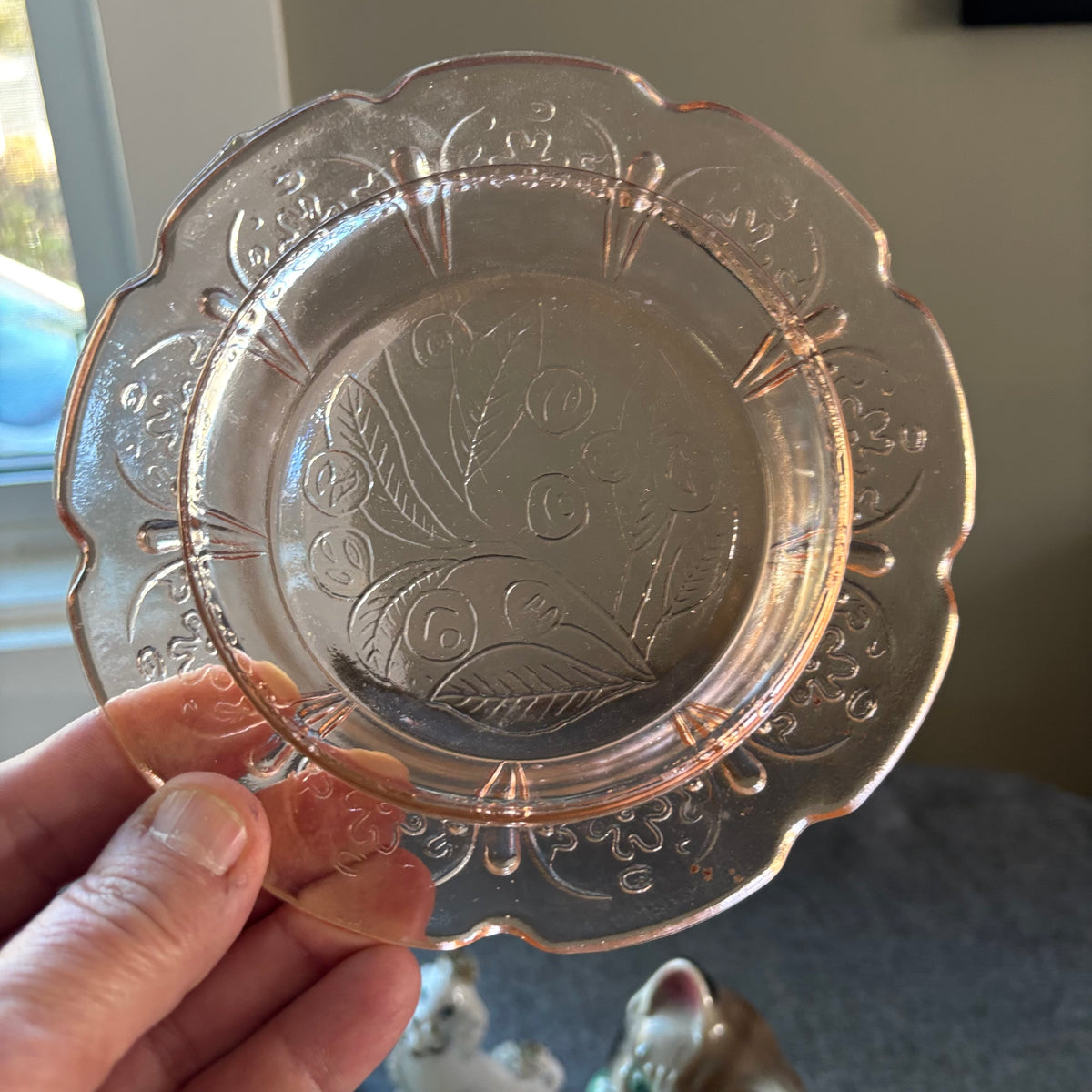 D132 Vintage Decor Grouping (depression glass and more)