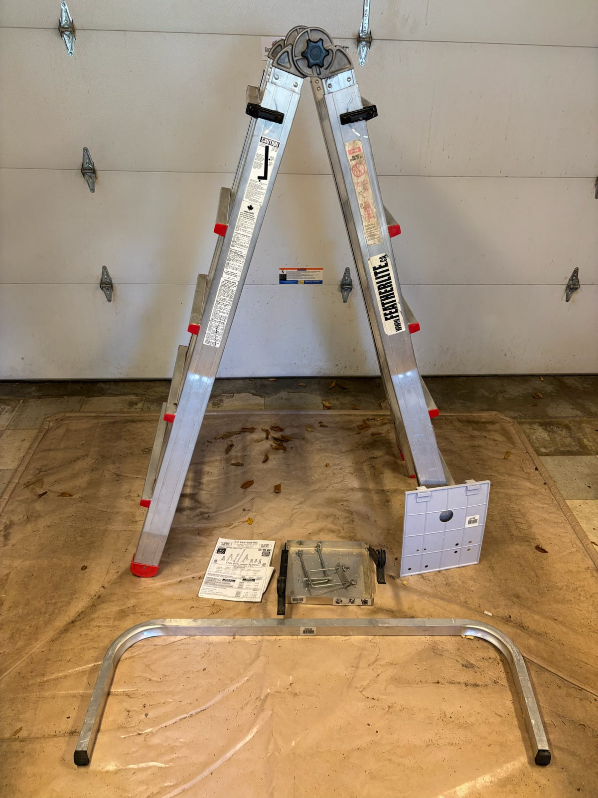 D242 Little Giant Ladder System