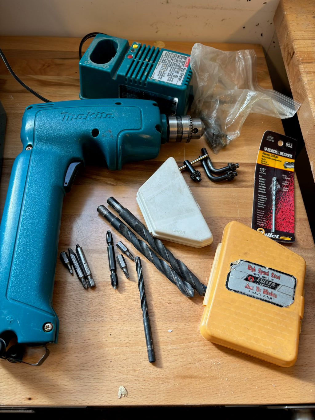 D242A Makita Drill with accessories (no battery)