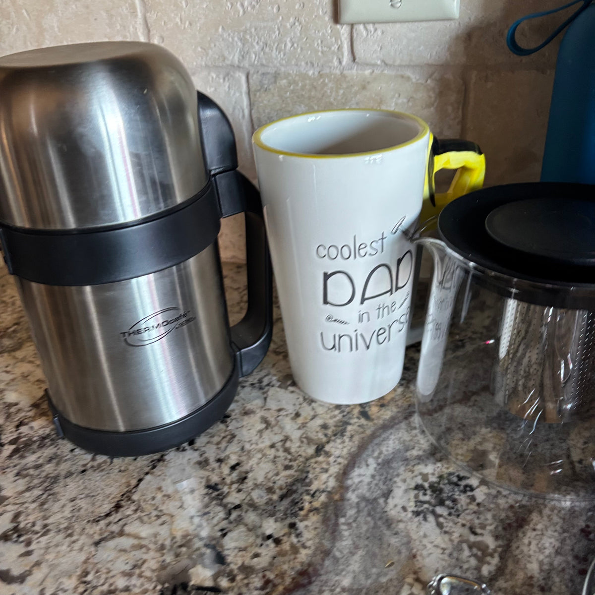 D138 Kitchen Grouping (travel mugs and more)