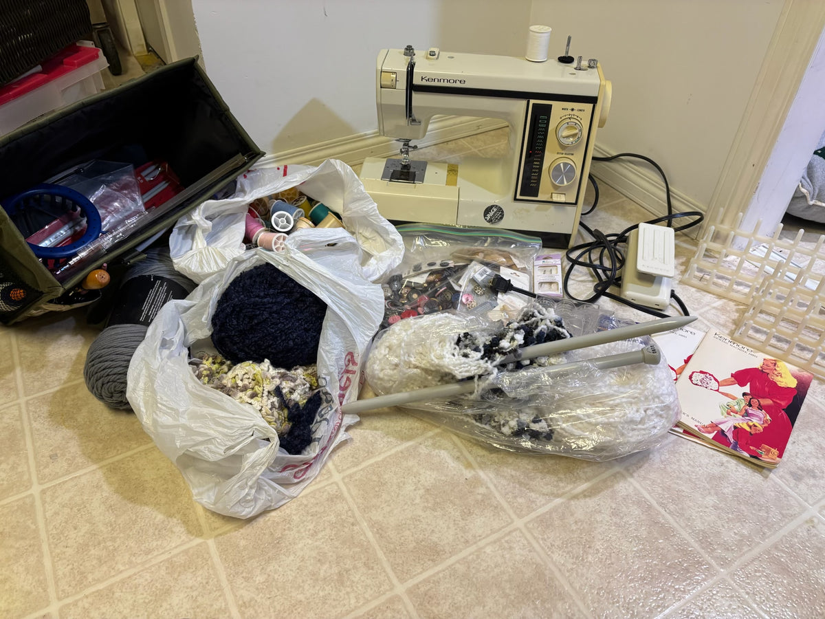 D243 Vintage Sewing Grouping (Kenmore sewing machine and more)