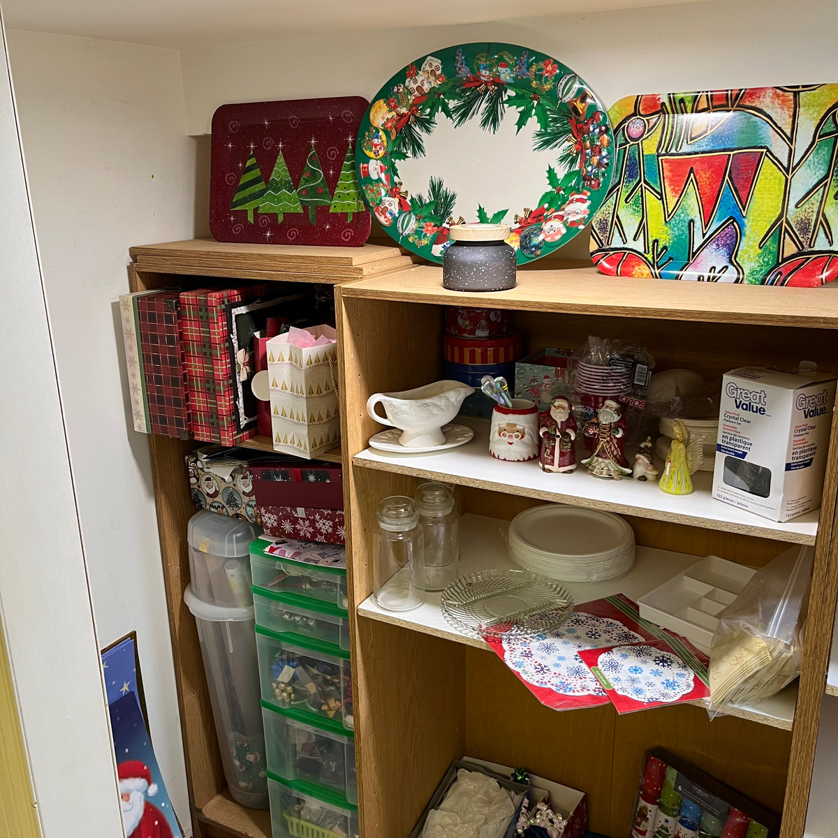 D357 Christmas Grouping (giftwrap and more)