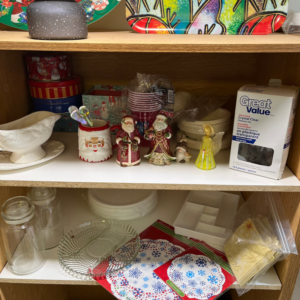 D357 Christmas Grouping (giftwrap and more)