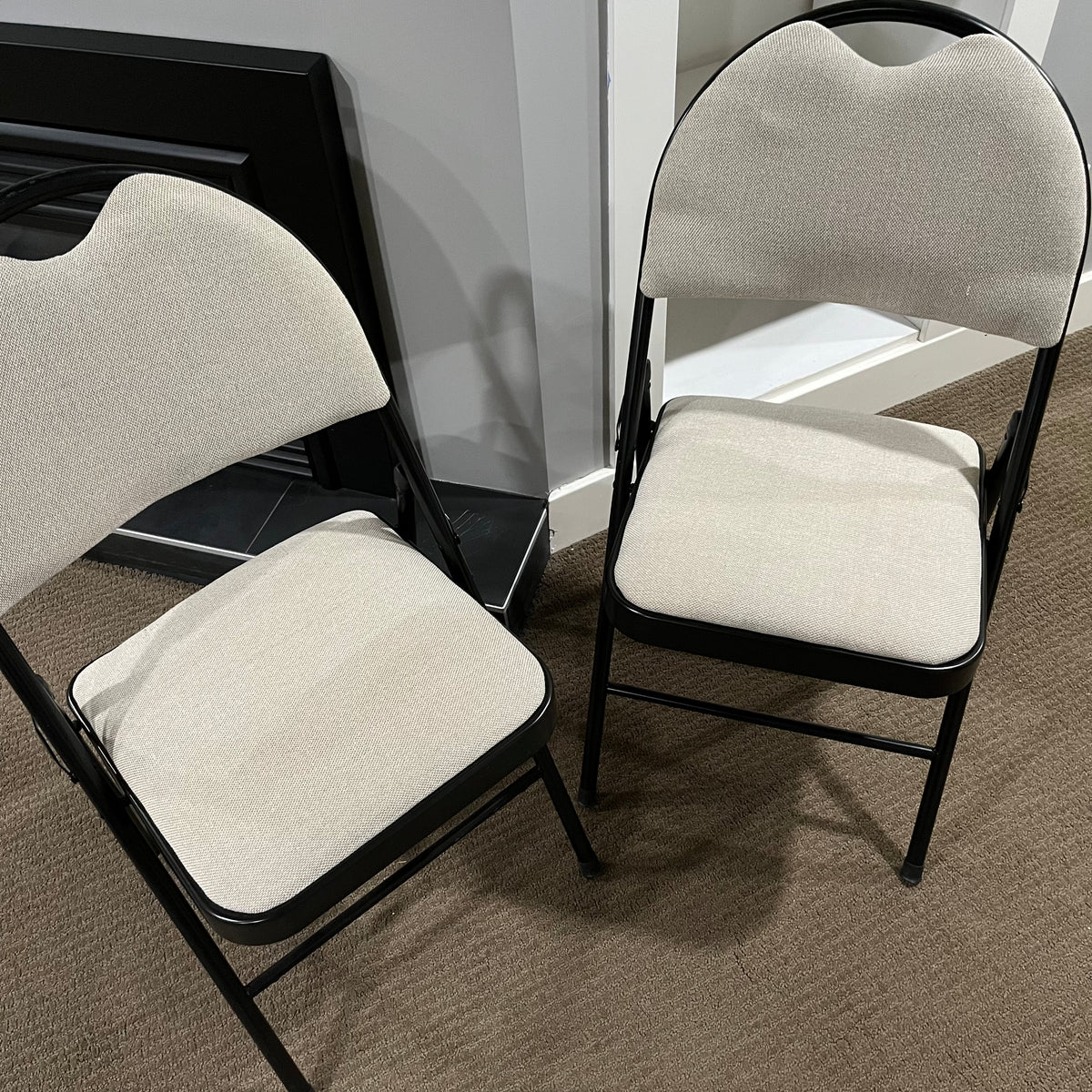 D359 Set of 2 folding chairs