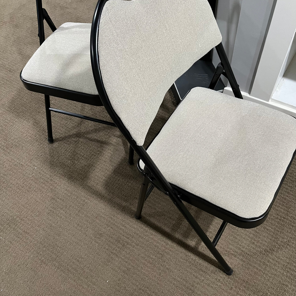 D359 Set of 2 folding chairs