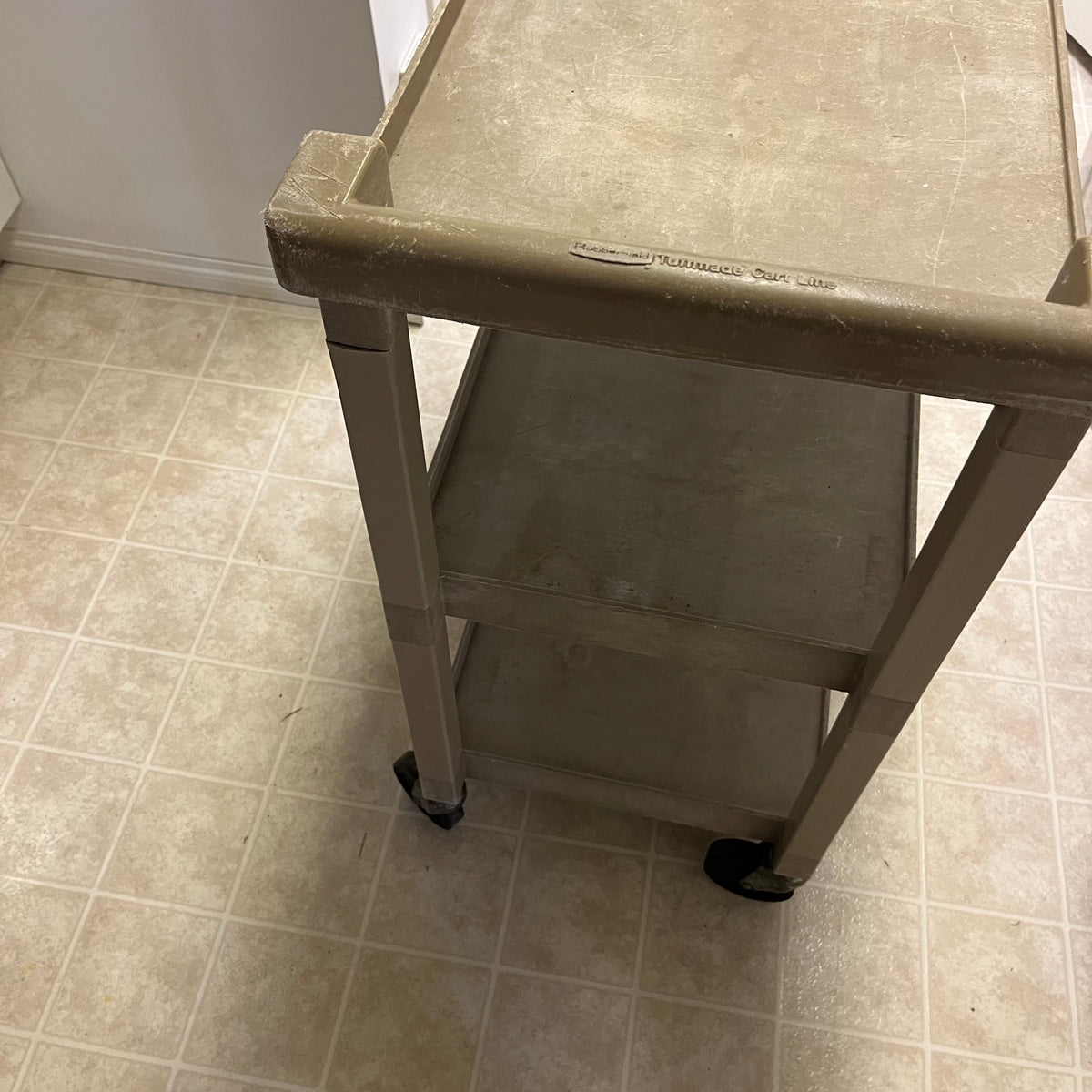 D360 Brown plastic restaurant style trolley/cart