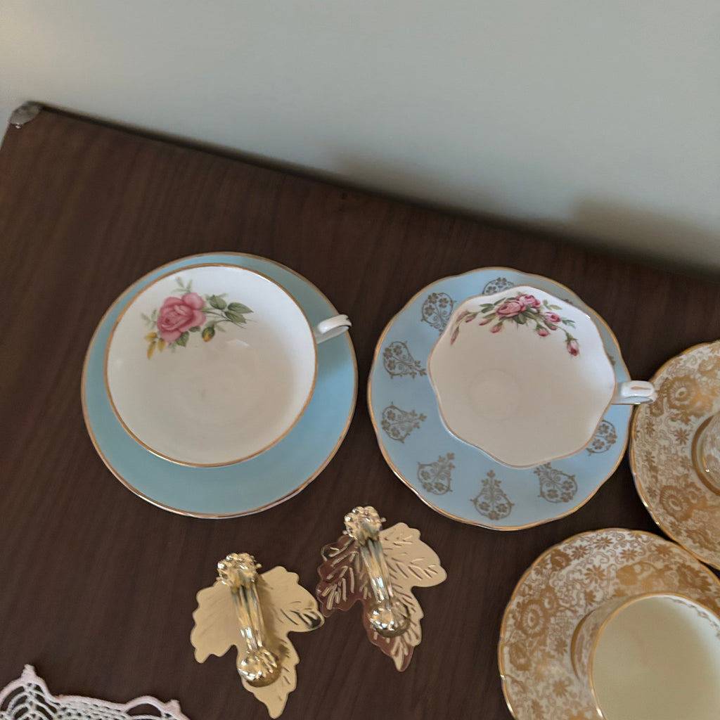 D160 Vintage Grouping (teacups and more)