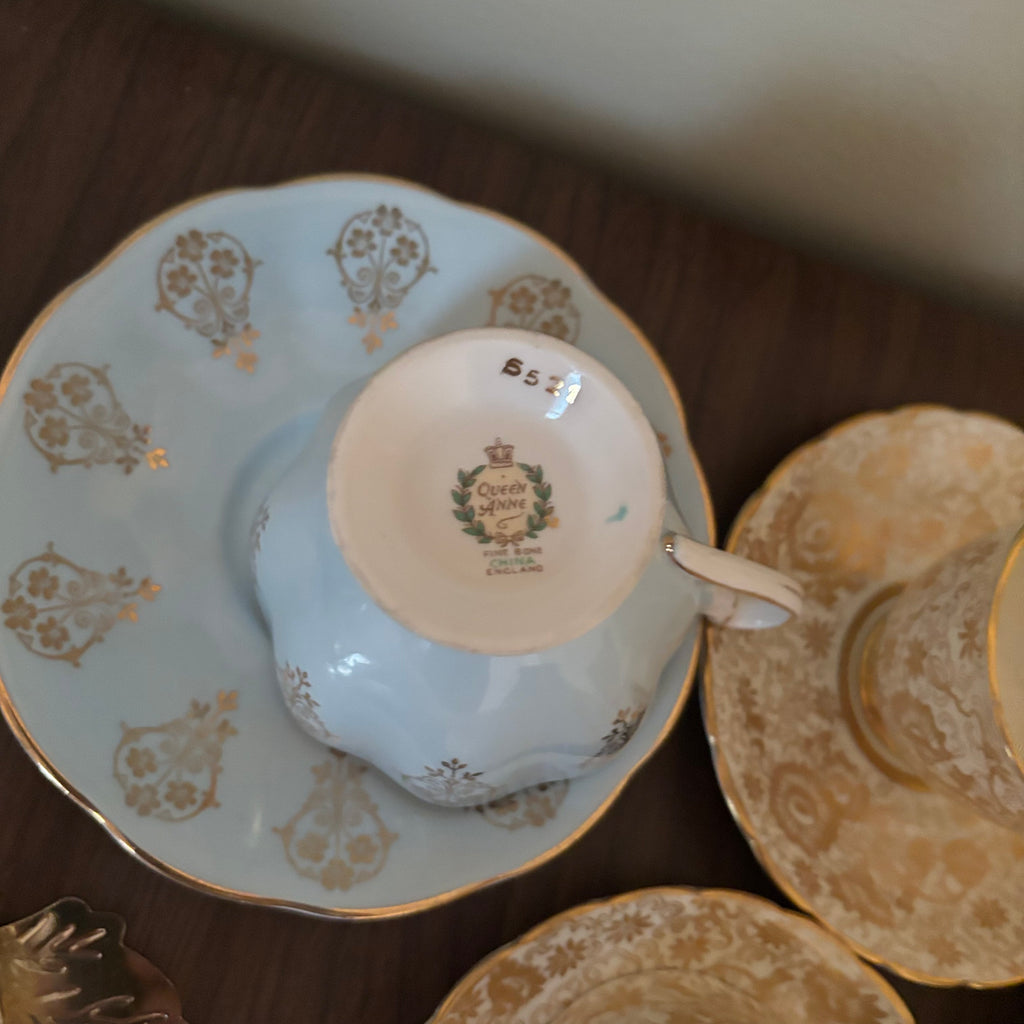 D160 Vintage Grouping (teacups and more)