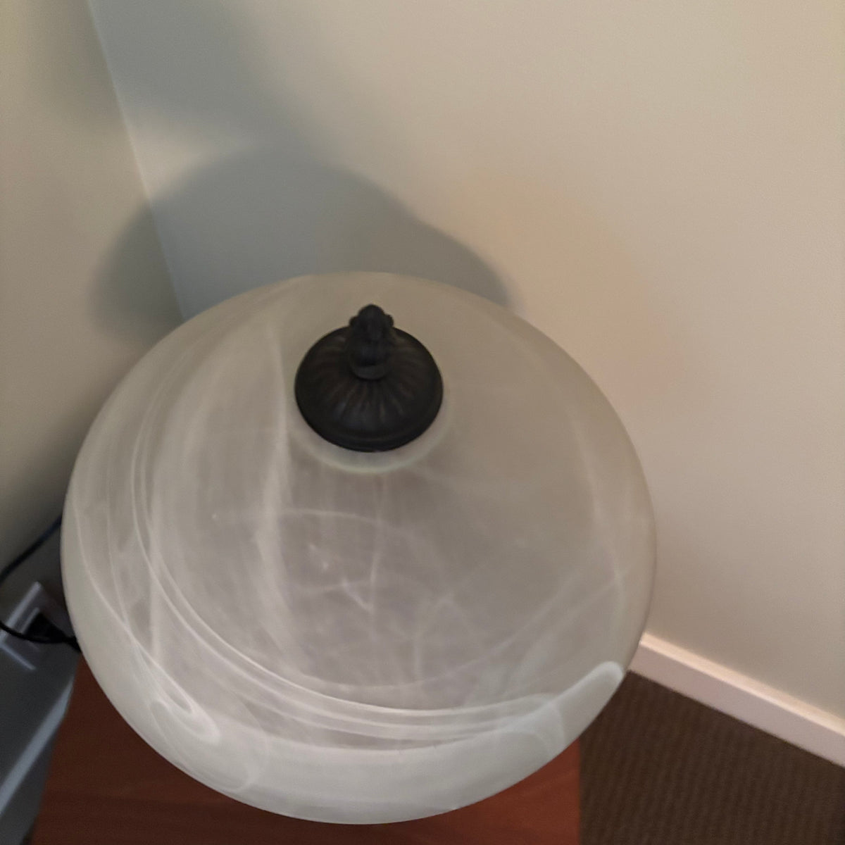 D162 16” Tall Table lamp with metal base and frosted glass shade