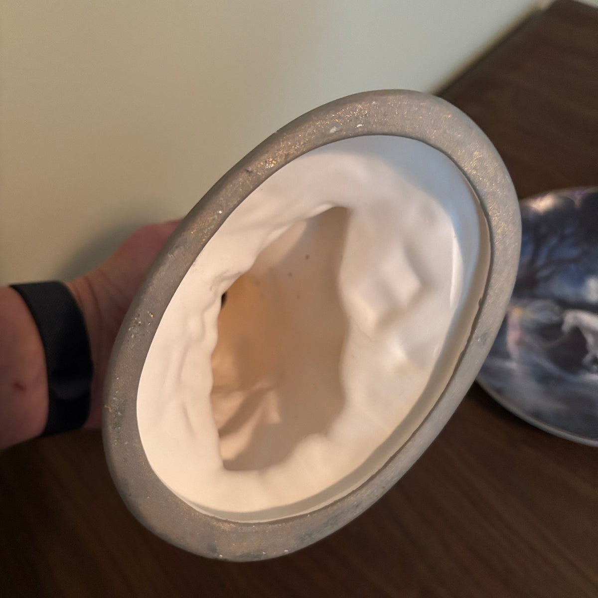 D171 Home Decor Grouping (half moon ceramic figurine and "Trails of Starlight" plate)