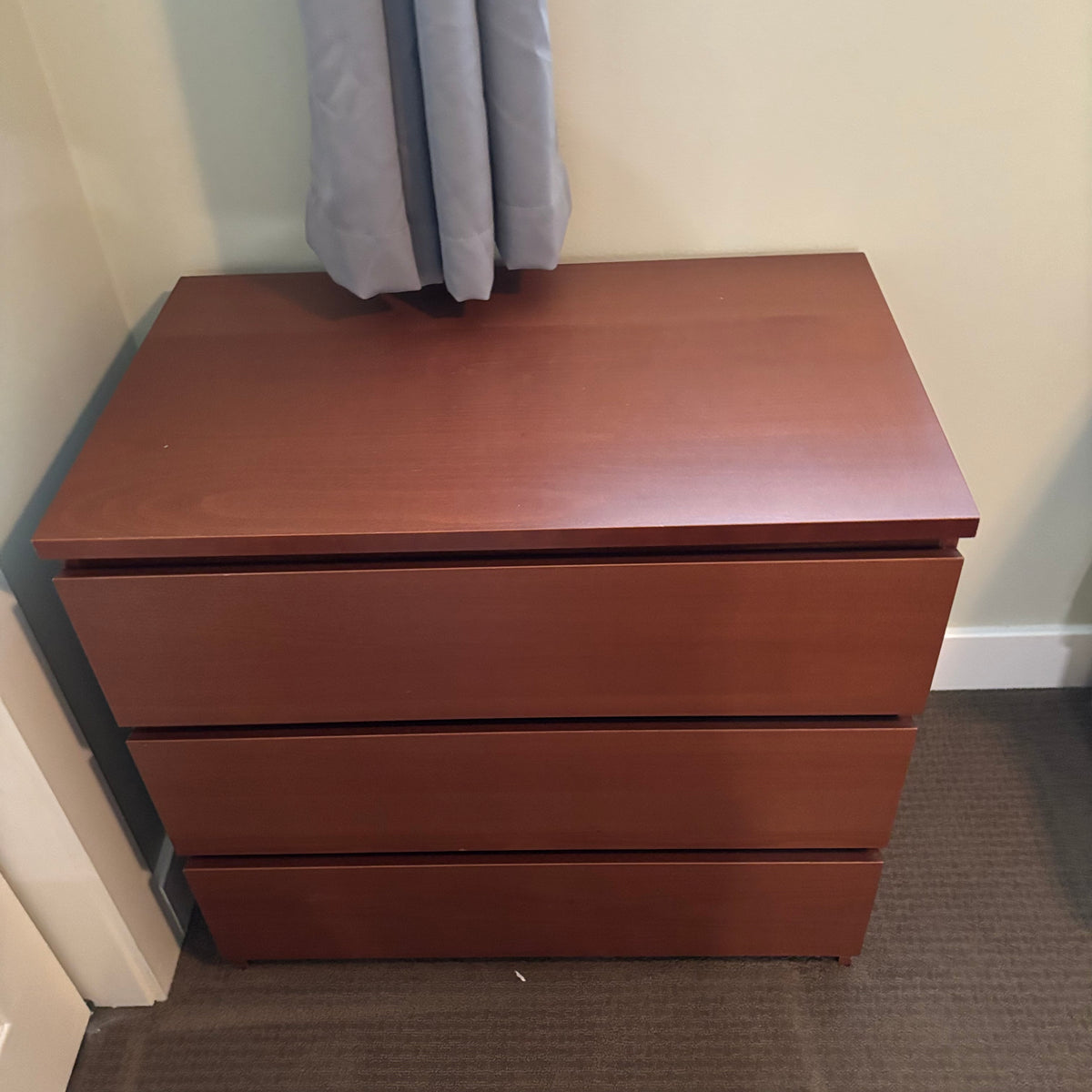 D175 IKEA Malm three drawer wooden dresser (30” x 32” x 18”)