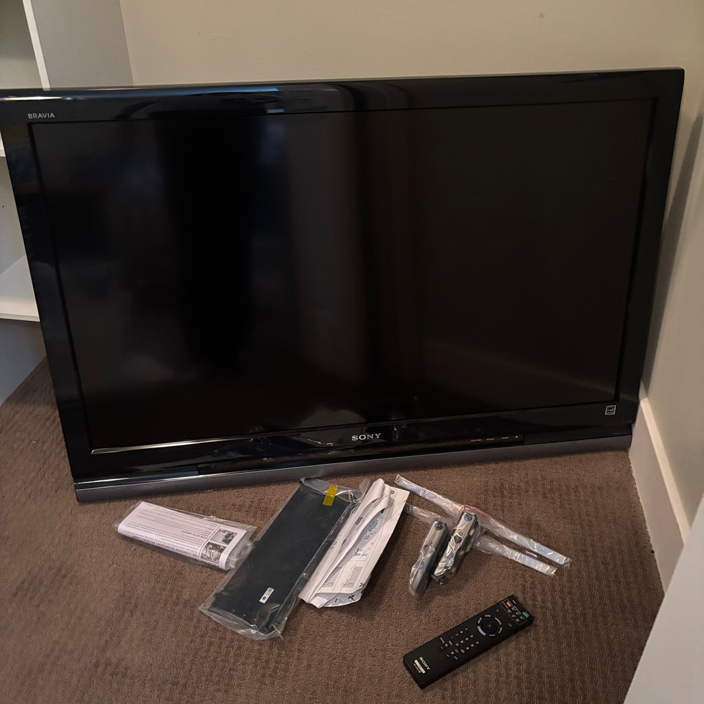 D176 46” Sony TV