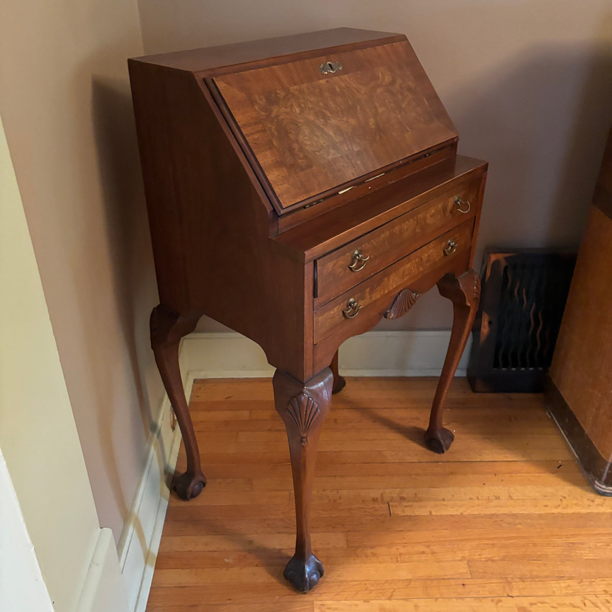 E115 Antique solid wood secretary desk (36" x 20" x 13")
