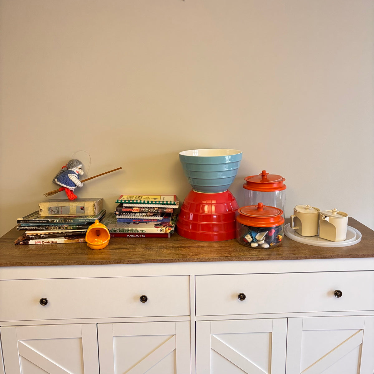 K300 Vintage Kitchen Grouping(Tupperware creamer and more)