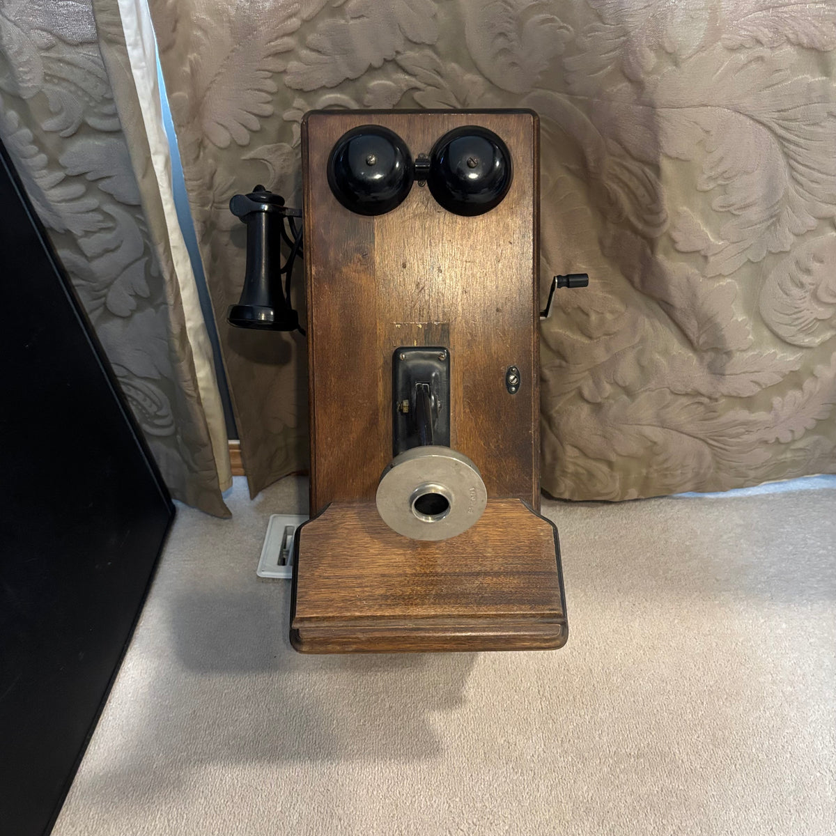 Y159 Antique Wooden Wall Phone