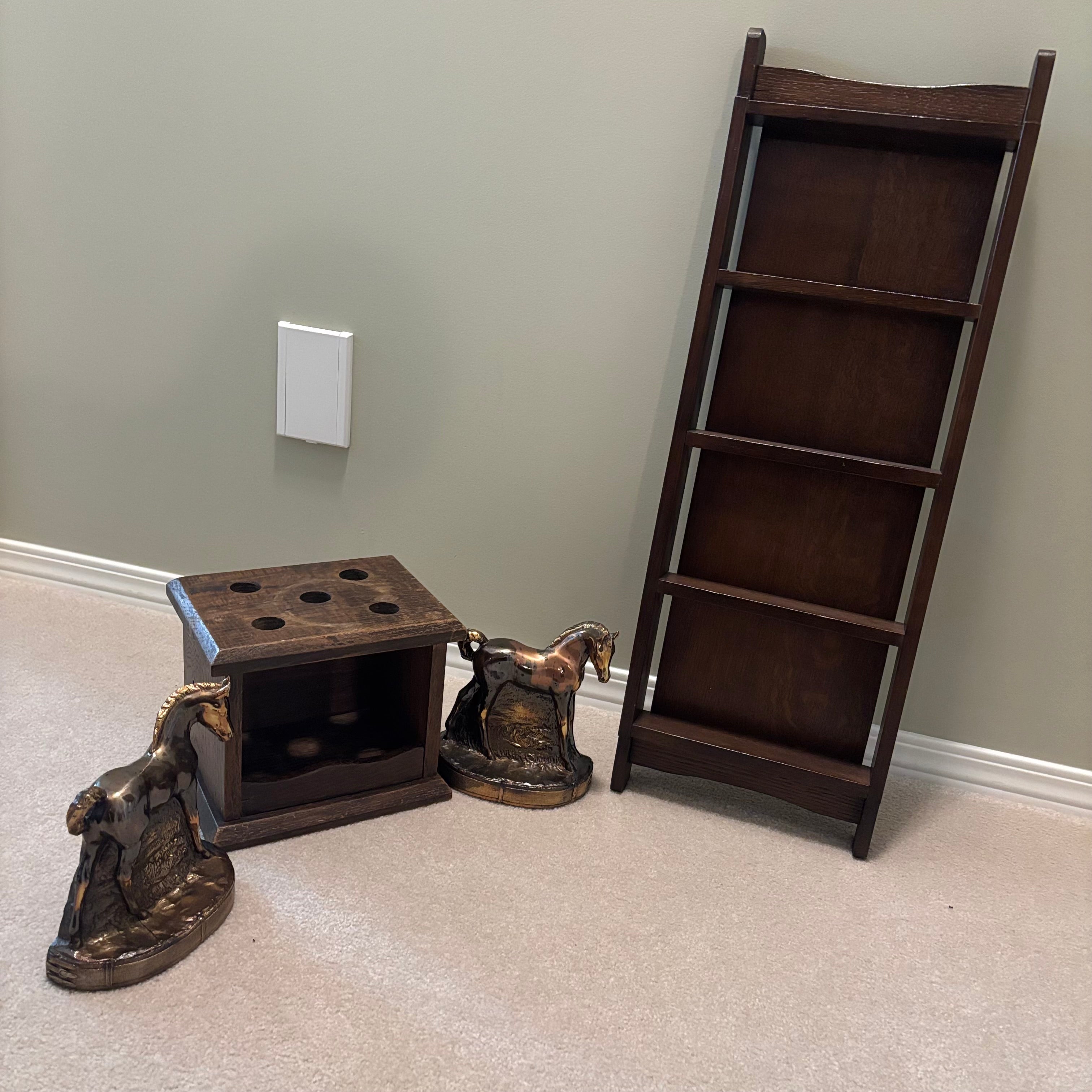 E851 Vintage Grouping (ceramic horse book ends and more)