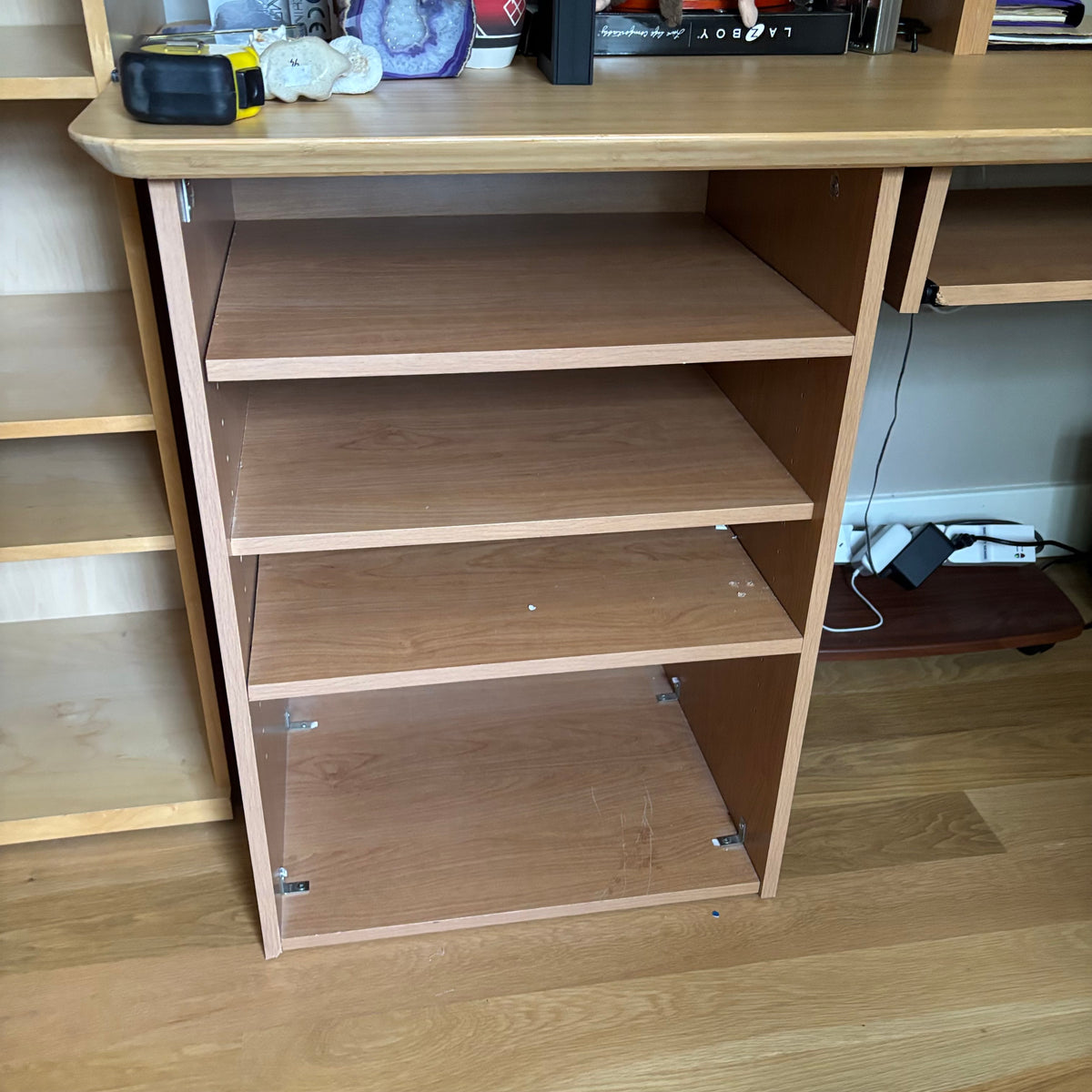 D189 Simple Home Office Desk with 2 Small Upper Organizer’s (contents not included)