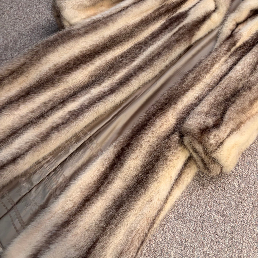 K402 2 vintage fur coats and vintage fur shawl