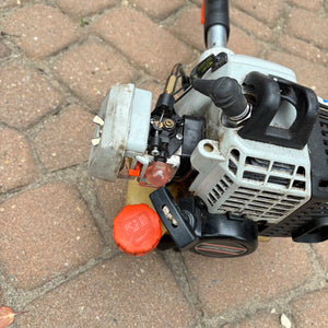 Gas Powered Echo Weed Trimmer - O109