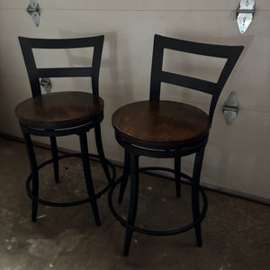 Set of 2 Countertop Height Modern Metal and Wood Bar Stools - C308