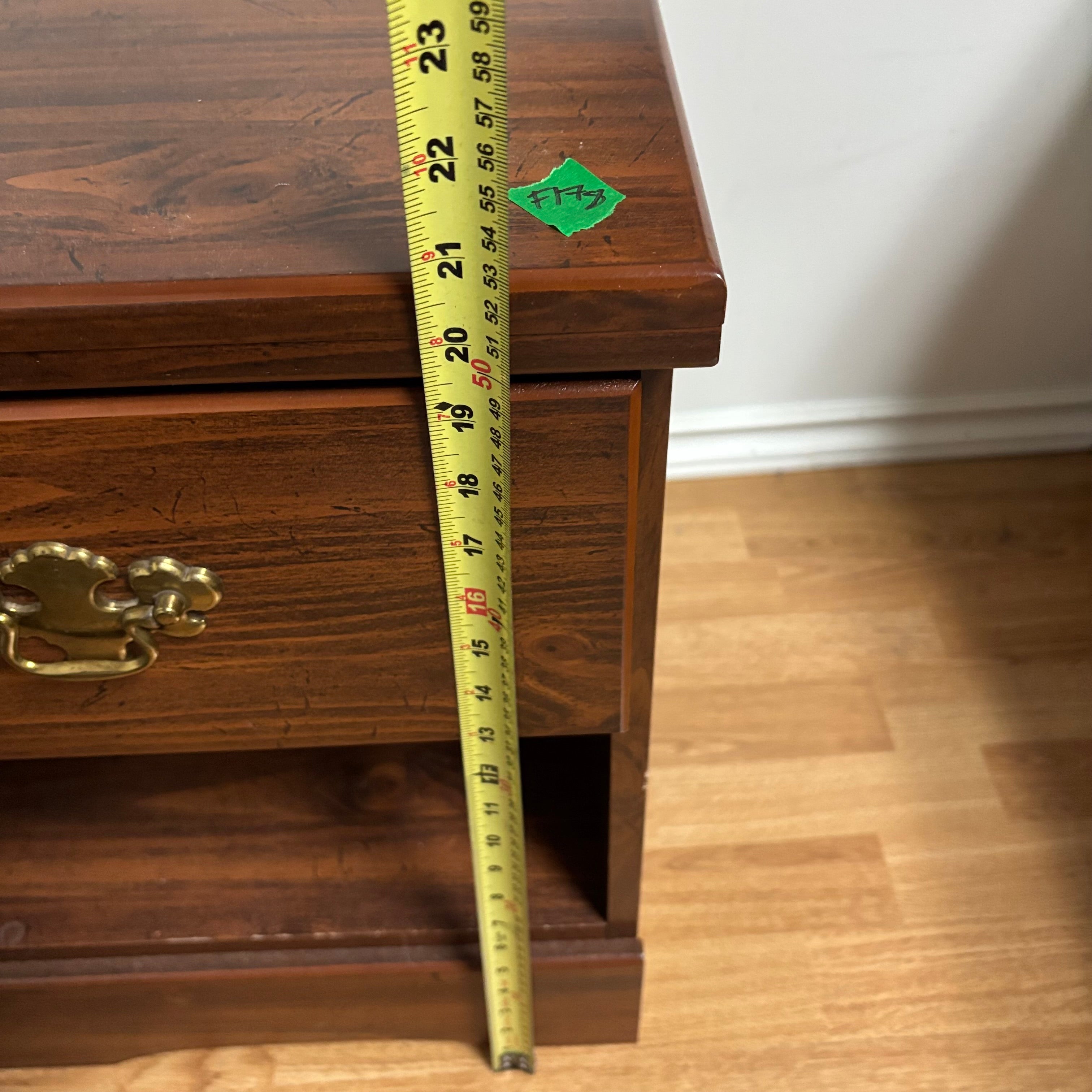 F178 Vintage night stand