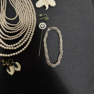 Vintage Jewelry Grouping - N304