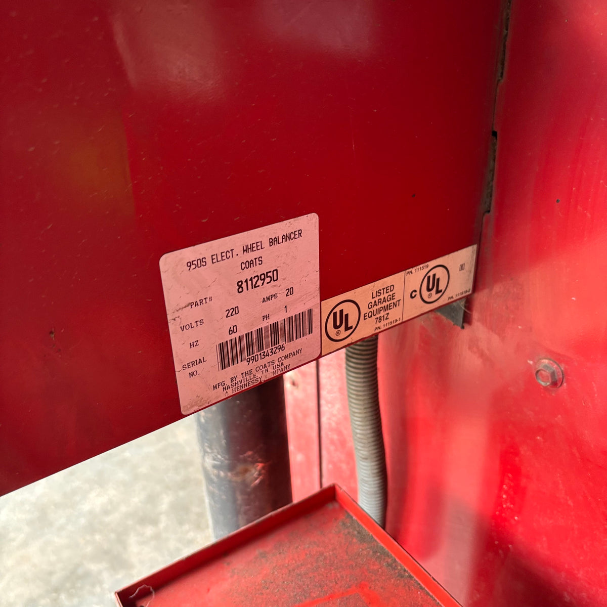 F427 Coats Direct drive 950 Solid state wheel balancer (complete and functional)