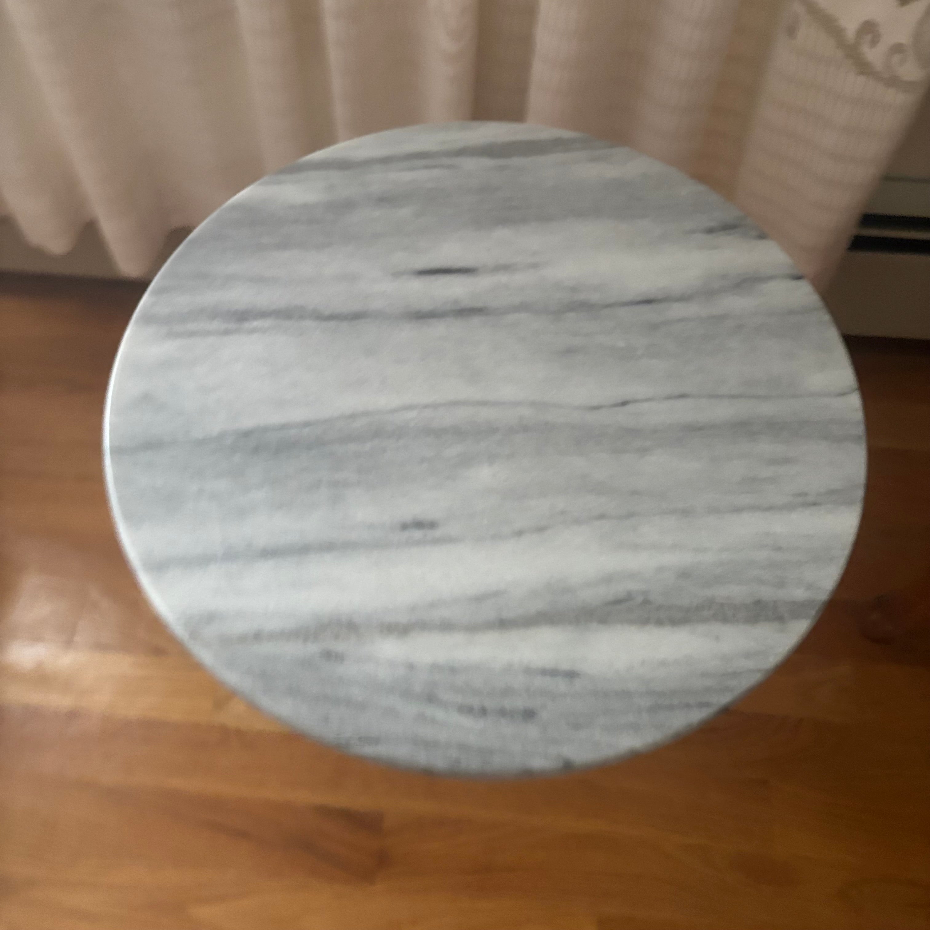 F196 16” tall vintage accent table with heavy metal base and marble top