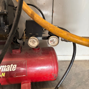 Coleman Powermate Air Compressor with Hoses - O103