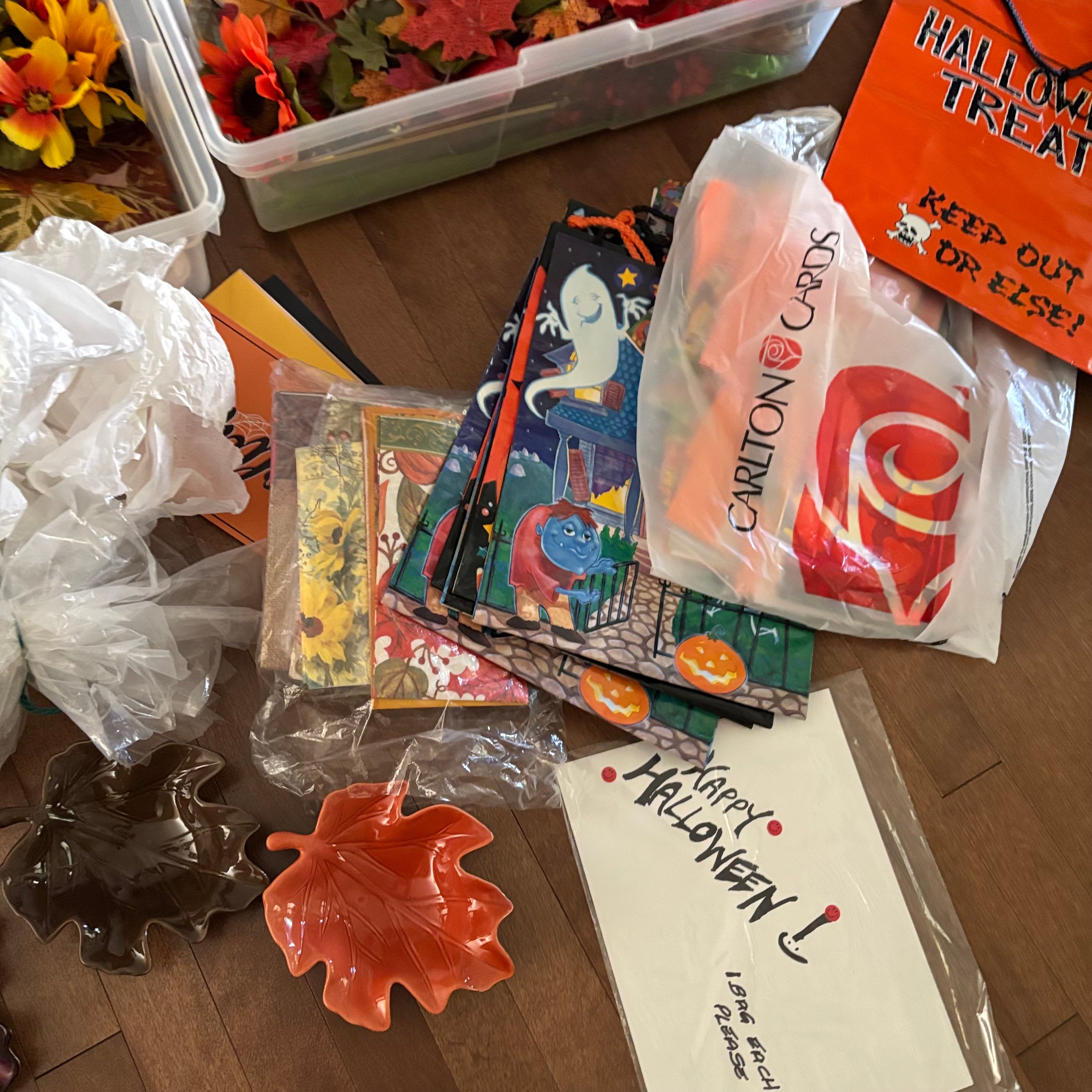 E875 Fall decor grouping