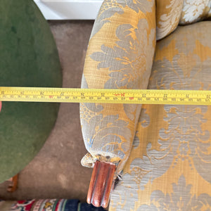 VINTAGE ARMCHAIR WITH TUFFTED BACK (2ND CHAIR ALSO AVAILABLE BUT BROKEN) - P178