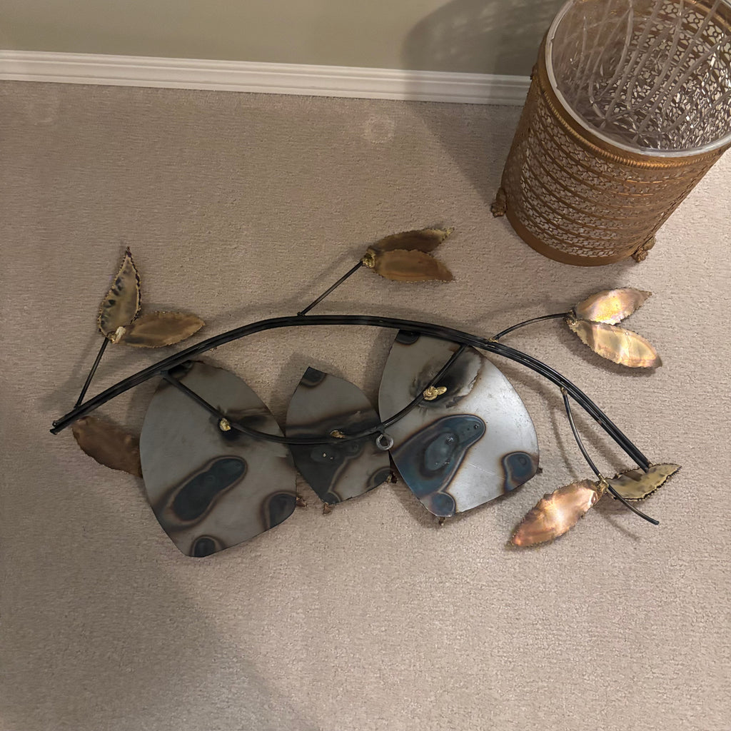 E854 Vintage metal owls wall hanging grouping