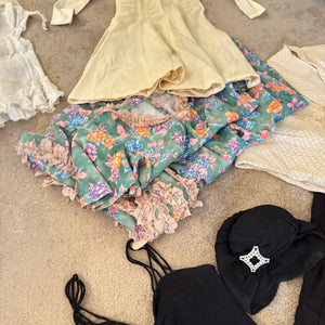 VINTAGE AND ANTIQUE CLOTHING GROUPING - P206
