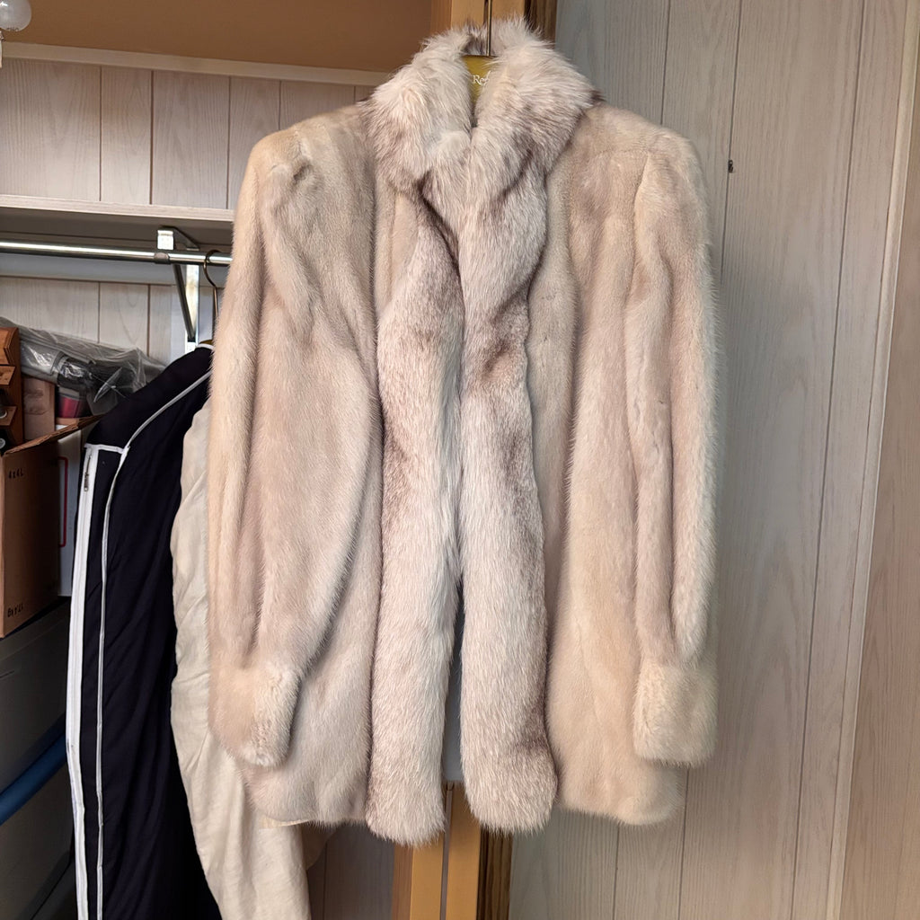 K402 2 vintage fur coats and vintage fur shawl