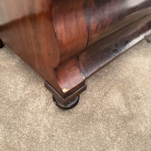 SOLID WOOD ANTIQUE CHEST WITH 1 DRAWER - P167