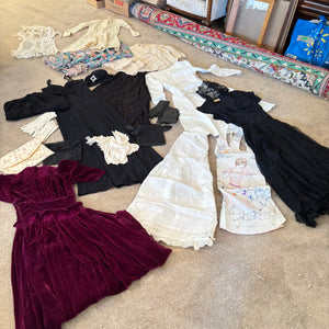 VINTAGE AND ANTIQUE CLOTHING GROUPING - P206