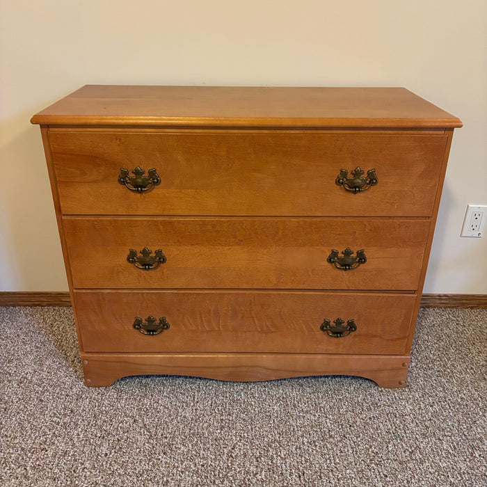 Solid Wood 3 Drawer Dresser - C465