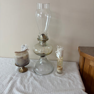 B438 Glass oil lantern
