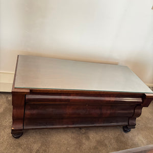 SOLID WOOD ANTIQUE CHEST WITH 1 DRAWER - P167