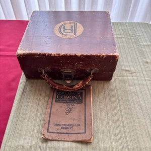ANTIQUE MINI PORTABLE/FOLDABLE CORONA TYPEWRITER - P147