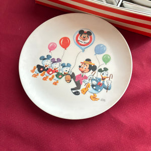 VINTAGE CHILDREN'S TEA SET AND DISNEY PLATE - P145