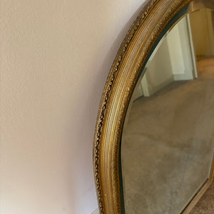 33" X 24" VINTAGE WALL MIRROR WITH CURVED FRAME - P239