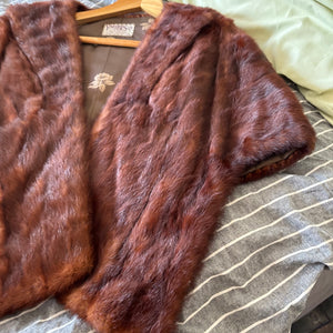 YAEGERS FURS FUR SHAWL (APPROX SIZE LARGE) - P271