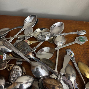 VINTAGE SILVER PLATED COLLECTOR SPOONS - P345
