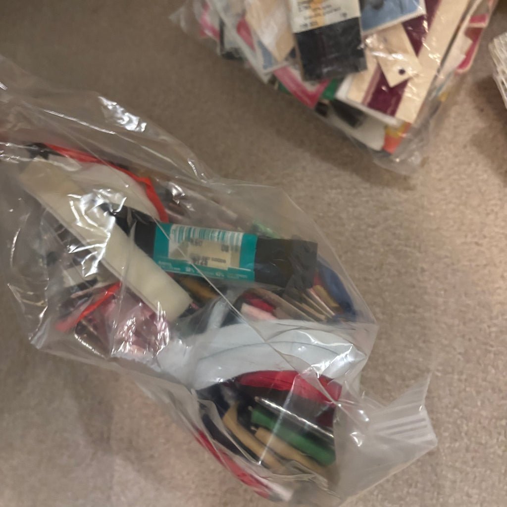 E857 Knitting and more craft grouping