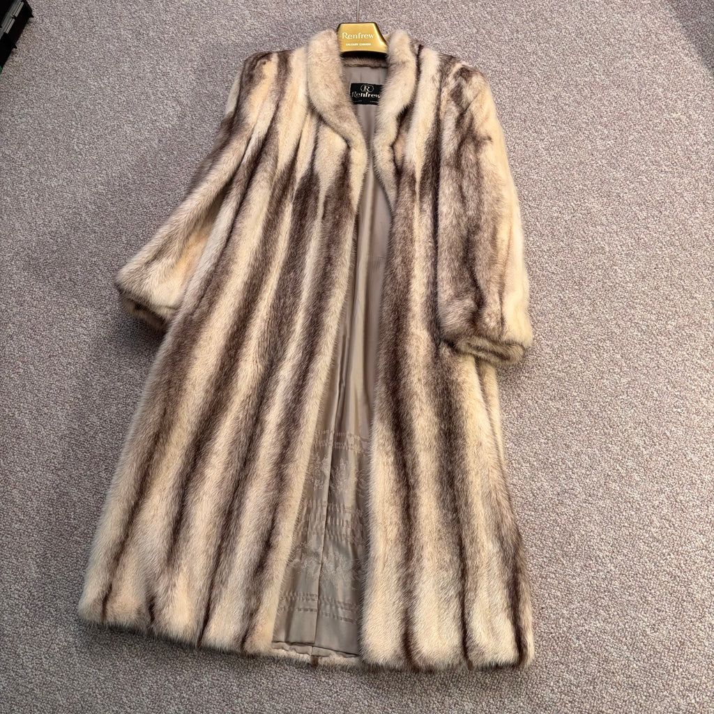 K402 2 vintage fur coats and vintage fur shawl