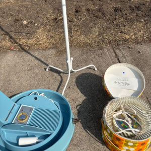 Vintage Grouping (Hair Dryer and More) - R384
