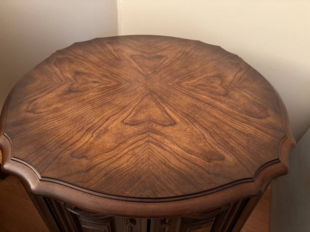 F207C Vintage solid wood round cabinet style side with Burled wood design on top