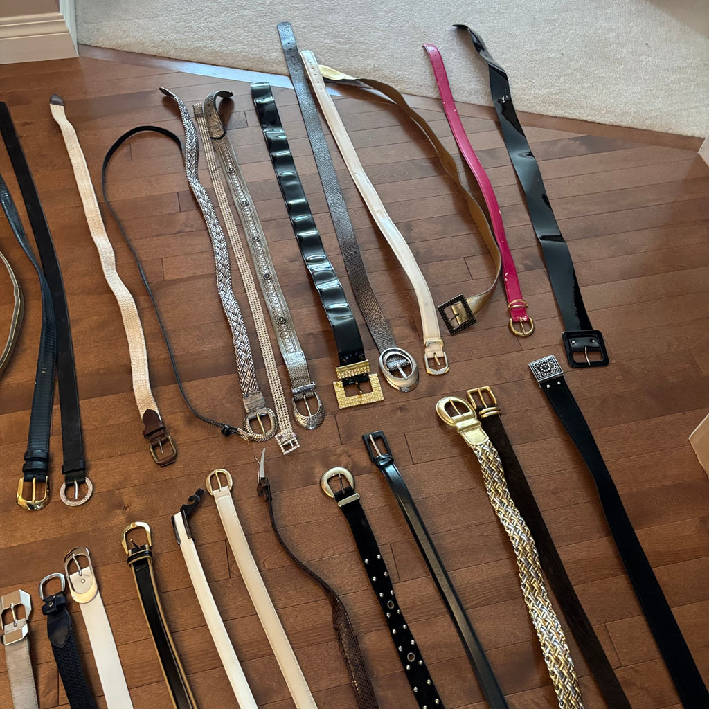 E893 Ladies belts grouping (small/medium)