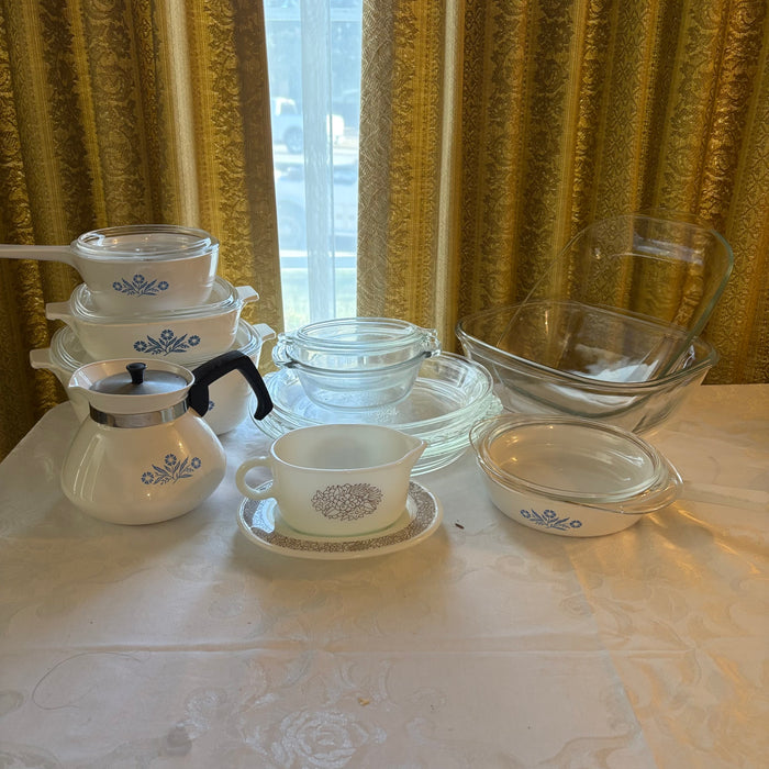 Vintage Kitchen Grouping (Corningware and More) - R515